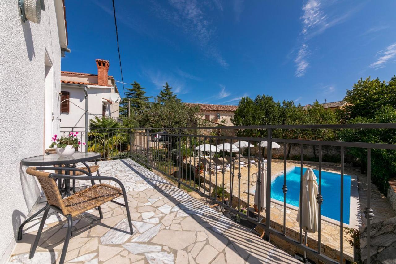 Villa Vito Kaštelir Εξωτερικό φωτογραφία