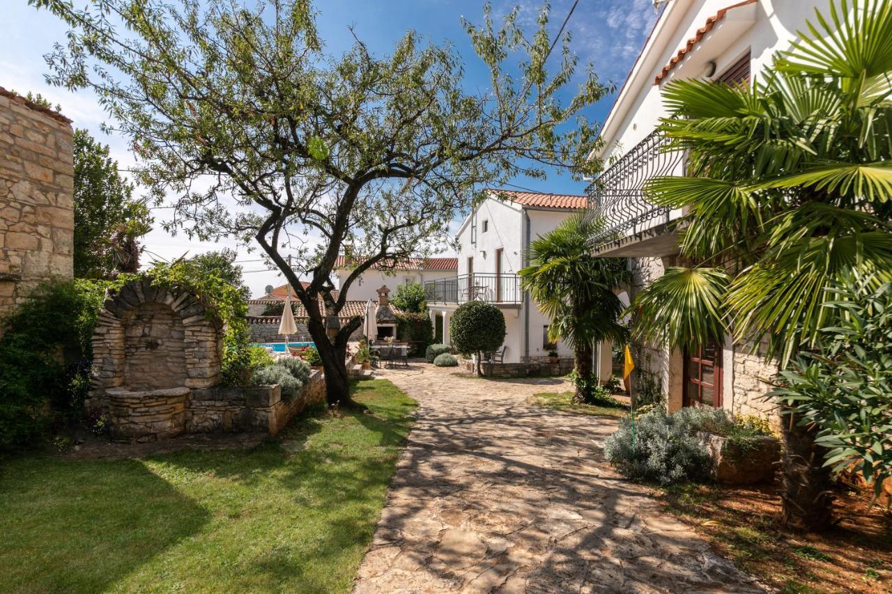 Villa Vito Kaštelir Εξωτερικό φωτογραφία